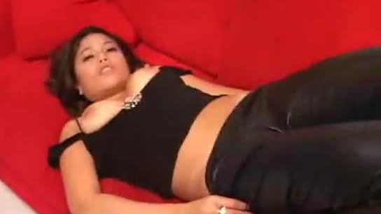 Sexy Latina Sucking